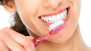 دندانپزشکی زیبایی و انواع روش های ترمیم آن